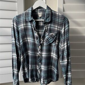 GAP Black and Blue Plaid Button Down Shirt